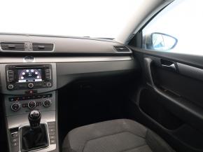 Volkswagen Passat  2.0 TDI Comfortline Bluemoti 