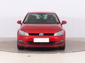 Volkswagen Golf  1.2 TSI 