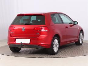 Volkswagen Golf  1.2 TSI 