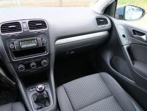 Volkswagen Golf  1.6 