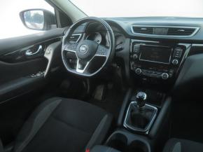 Nissan Qashqai  1.3 DIG-T 