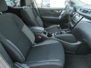 Nissan Qashqai  1.3 DIG-T 