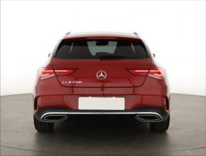 Mercedes-Benz CLA  250 AMG Paket 