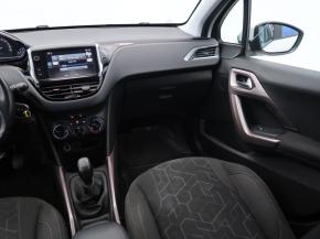 Peugeot 2008  1.6 BlueHDi 