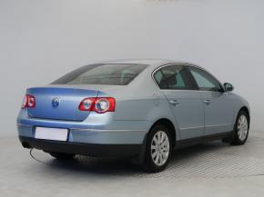 Volkswagen Passat  2.0 FSI Comfortline 