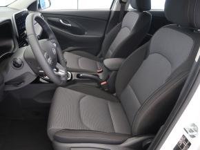 Hyundai i30  1.5 DPI Smart 