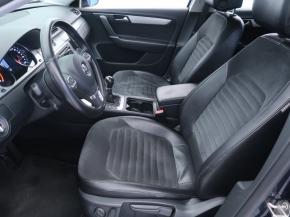 Volkswagen Passat  2.0 TDI Highline 