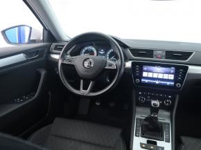 Škoda Superb  1.5 TSI Ambition Plus 