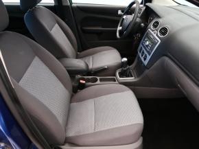 Ford Focus  1.8 16V 