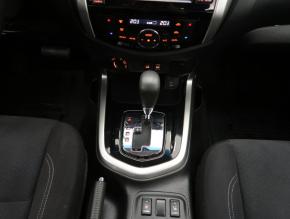 Nissan Navara  2.3 dCi 