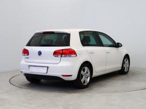 Volkswagen Golf  1.2 TSI 