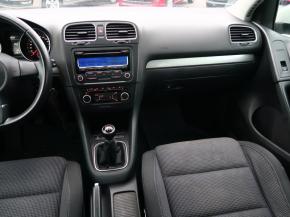 Volkswagen Golf  1.2 TSI 