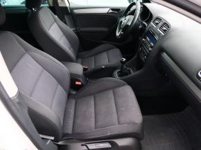 Volkswagen Golf  1.2 TSI 