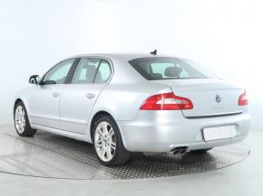 Škoda Superb  2.0 TDI Elegance 