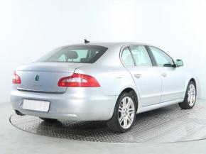 Škoda Superb  2.0 TDI Elegance 