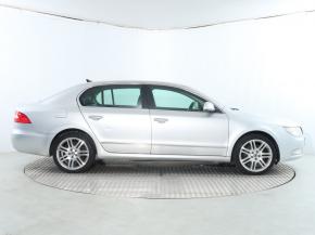 Škoda Superb  2.0 TDI Elegance 