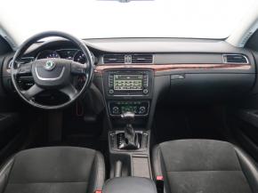 Škoda Superb  2.0 TDI Elegance 