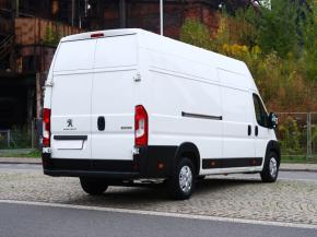 Peugeot Boxer  2.2 BlueHDi 