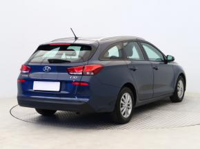 Hyundai i30  1.0 T-GDI Trikolor 