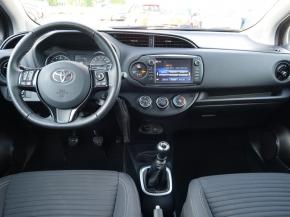 Toyota Yaris  1.5 Dual VVT-i 