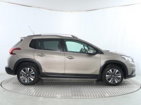 Peugeot 2008  1.2 PureTech 