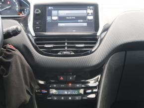 Peugeot 2008  1.2 PureTech 