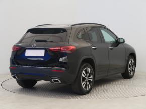 Mercedes-Benz GLA  GLA 200d 