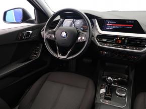 BMW 1  118i 