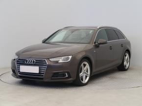 Audi A4  2.0 TDI S-Line 