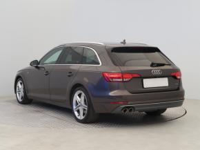 Audi A4  2.0 TDI S-Line 