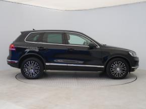 Volkswagen Touareg  3.0 TDI 