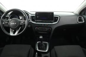 Kia Ceed  1.5 T-GDI Top 