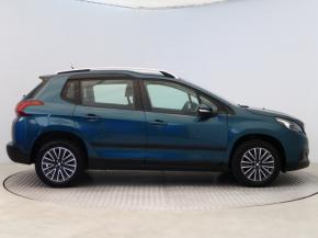 Peugeot 2008  1.2 PureTech 