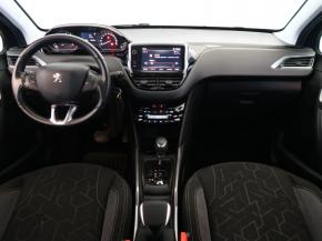 Peugeot 2008  1.2 PureTech 