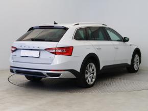 Škoda Superb  2.0 TDI Scout 