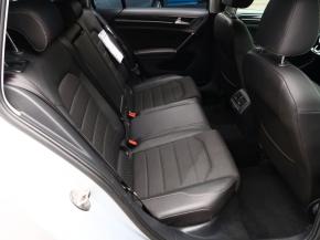 Volkswagen Golf  2.0 TDI 