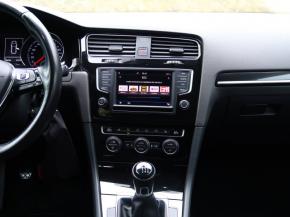 Volkswagen Golf  2.0 TDI 