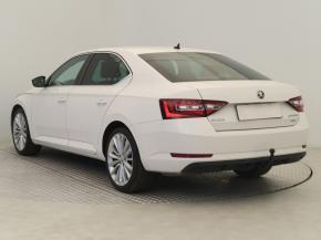 Škoda Superb  2.0 TDI Style 