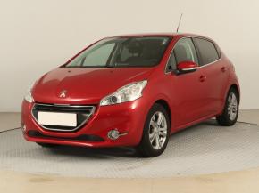 Peugeot 208  1.2 PureTech 