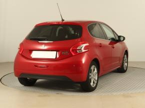 Peugeot 208  1.2 PureTech 