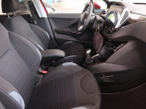 Peugeot 208  1.2 PureTech 