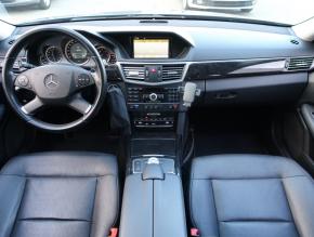 Mercedes-Benz E  E 350 CDI 4MATIC Avantgarde 