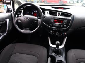 Kia Ceed  1.4 CVVT 