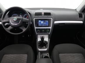 Škoda Octavia  1.6 TDI Ambiente Plus 