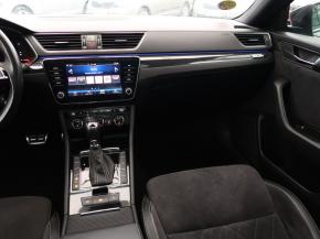 Škoda Superb  2.0 TDI Sportline 