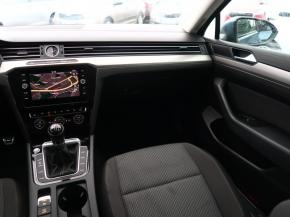 Volkswagen Passat  2.0 TDI 