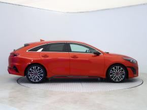 Kia ProCeed  GT 1.6 T-GDI GT 