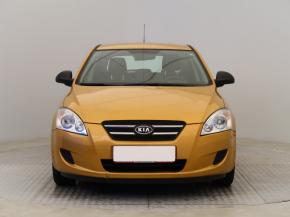 Kia Ceed  1.4 CVVT 