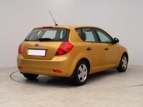 Kia Ceed  1.4 CVVT 