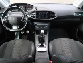 Peugeot 308  1.2 PureTech 